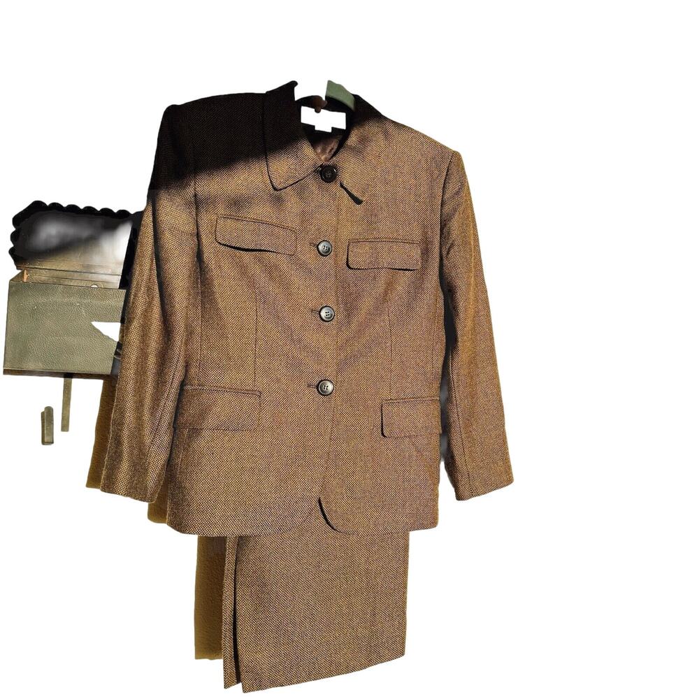 Jones New York Wool 2Pc Skirt Suit Beige/Gold Women’s Sz 12 Classy Business Work